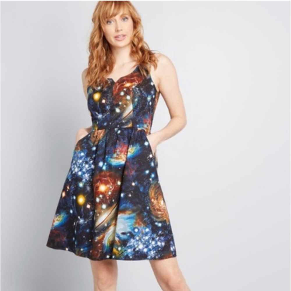 ModCloth Sleeveless Solar System Retro Celestial Dress Cotton Mini Space Size M